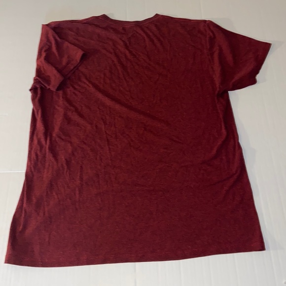 Fifth Sun Star Wars Darth Vader Aura Graphic Large Maroon Short Sleeve Tee Shirt - Picture 2 of 4